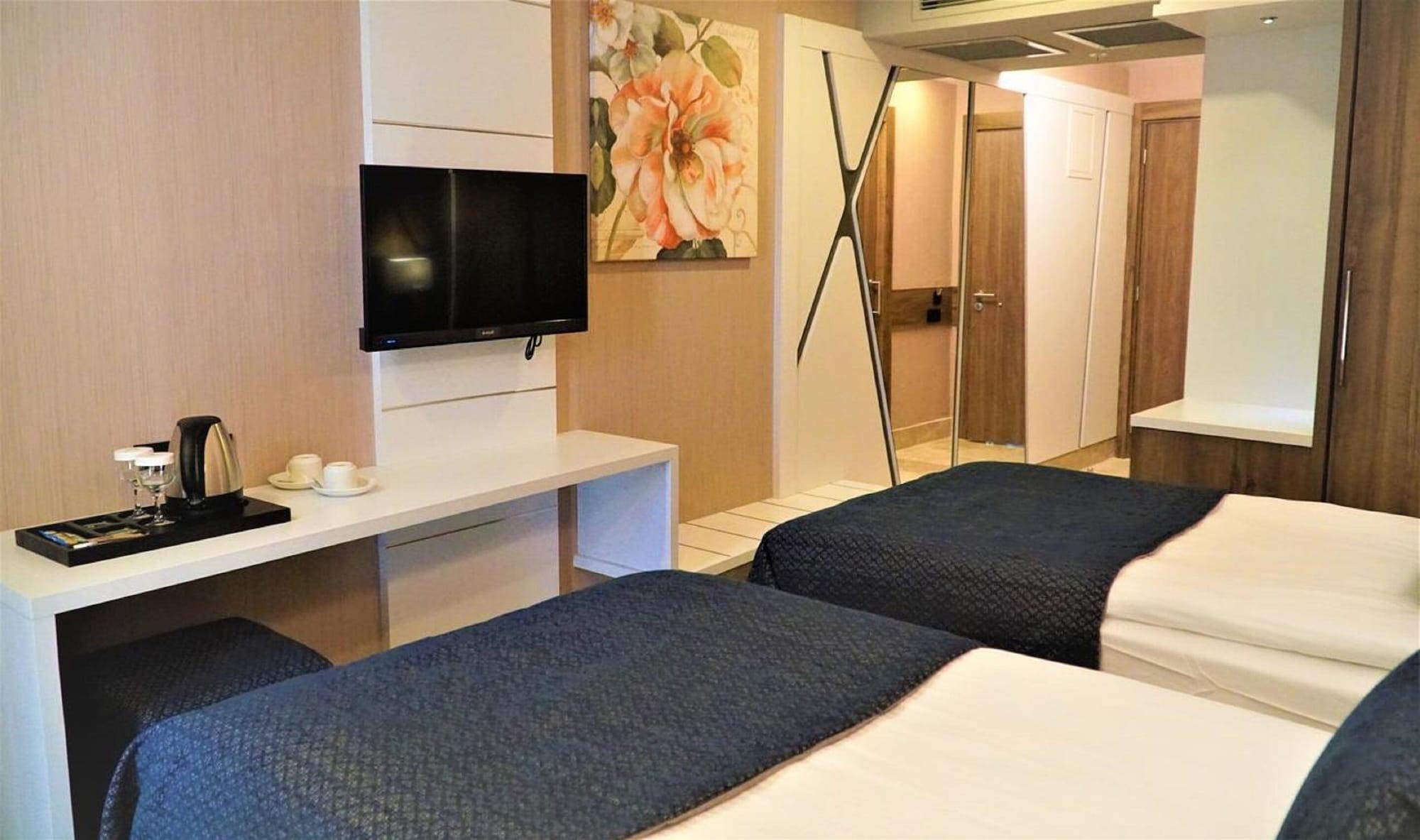 Extenso Hotel Gaziemir Екстериор снимка
