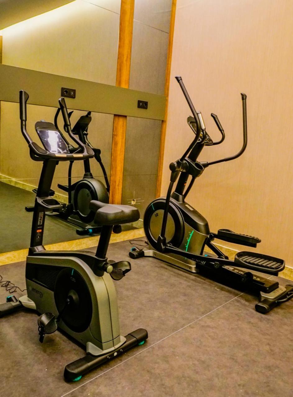 Extenso Hotel Gaziemir Екстериор снимка
